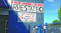 C’era una volta la Maflow, azienda metalmeccanica da 300 operai che produceva componenti per auto. I padroni l’hanno chiusa e venduta nel 2010. La notizia è che a sette anni di distanza quella che è stata ribattezzata Rimaflow – nella stessa sede dell’ex fabbrica – c’è ancora. A Trezzano sul Naviglio la Rimaflow – nella stessa sede dell’ex fabbrica dismessa – lotta perché chi ci lavora possa continuare a farlo. Una cooperativa si è presa in gestione – ovviamente senza alcun tipo di contratto o di autorizzazione – i 30mila metri quadrati di capannoni e spazi aperti che una […]