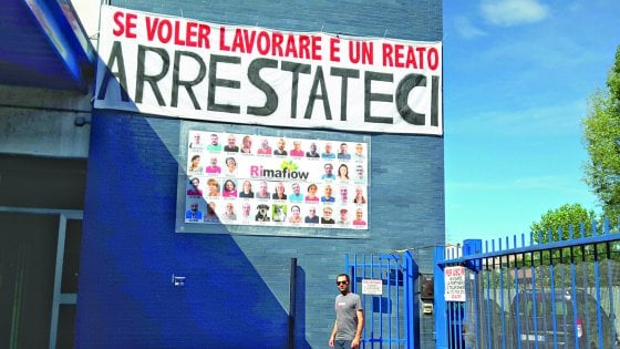 C’era una volta la Maflow, azienda metalmeccanica da 300 operai che produceva componenti per auto. I padroni l’hanno chiusa e venduta nel 2010. La notizia è che a sette anni di distanza quella che è stata ribattezzata Rimaflow – nella stessa sede dell’ex fabbrica – c’è ancora. A Trezzano sul Naviglio la Rimaflow – nella stessa sede dell’ex fabbrica dismessa – lotta perché chi ci lavora possa continuare a farlo. Una cooperativa si è presa in gestione – ovviamente senza alcun tipo di contratto o di autorizzazione – i 30mila metri quadrati di capannoni e spazi aperti che una […]