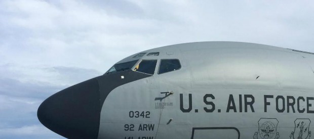 Redazione Di Operai Contro,. I bombardieri USA sorvolano la Corea del Nord. I leccaculo degli imperialisti italiani applaudono il nazista Trump. “Abbiamo il diritto di abbattere i caccia americani”. Così Pyongyang ha risposto all’invio, da parte degli Stati Uniti, di aerei militari che hanno sorvolato le acque internazionali al confine orientale della Corea del Nord. E questa volta il Paese guidato da Kim Yong-un ha giustificato la minaccia invocando le stesse regole della comunità internazionale: “La carta delle Nazioni Unite sancisce il diritto all’autodifesa degli Stati membri – ha detto il ministro degli Esteri nordcoreano Ri Yong Ho – e, […]