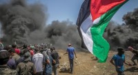 L’ambasciata americana apre a Gerusalemme in una giornata segnata dalla strage dei palestinesi di Gaza. Una sessantina di manifestanti palestinesi, sono rimasti uccisi dal fuoco dell’esercito israeliano lungo la barriera difensiva ed oltre 2800 feriti, di cui 27 versano in condizioni gravi. In medio oriente dalla fine della seconda guerra mondiale non c’è stato un giorno di pace. La guerra tra gli imperialisti ha coinvolto tutti i popoli del medio oriente e la popolazione dei poveri cristi hanno pagato pesantemente lo scontro tra gli imperialisti Il capitale finanziario di tutti gli imperialisti ( nato dall’integrazione tra capitale bancario e […]
