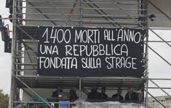 Caro Operai Contro, della sicurezza degli operai il “governo del popolo” non se ne occupa. Il decreto “Sicurezza” avviato alla conversione in legge, non è altro che un insieme di nuove norme e strumenti repressivi contro gli immigrati e il disagio sociale, come va ribadendo questo giornale. La strage operaia scandisce una media vicina ai 4 morti ogni giorno per il lavoro, per 365 giorni l’anno, esclusi i decessi per malattie professionali. Come se fosse la cosa più normale di questo mondo, nessuna misura viene presa, men che meno emanati decreti o leggi per fermare la carneficina per il […]