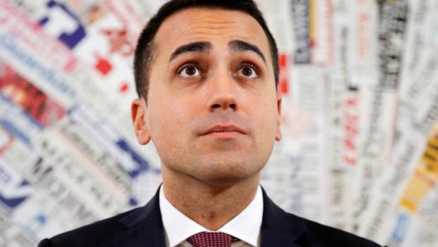 L’imperialismo francese rapina l’Africa, l’ENI in Africa fa opere di bene  Riprende in grande la mattanza nel Mediterraneo dei migranti. Il governo dei padroni italiani se la prende con le ong o con gli imperialisti Francesi.  Centosettanta vittime in due naufragi negli ultimi giorni nel Mediterraneo.  Ogni padrone usa il muro che vuole: Orban quello di filo spinato, gli altri governi europei, il mare Mediterraneo. Più di 100 migranti riportati nei lager libici.  Gli imperialisti europei e i loro governi sono i responsabili della mattanza dei migranti  La così detta guardia costiera al servizio del governo libico di Tripoli, […]