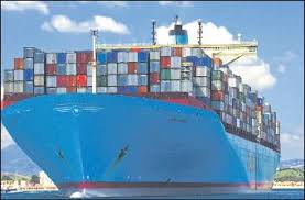 A fasi alterne il riscaldamento globale torna in auge, si fanno manifestazioni, dibattiti, convegni, ma poi tutto è dimenticato e i buoni propositi accantonati Qualche settimana fa è stata Greta a promuovere il dibattito con le sue azioni clamorose, sfociate in una manifestazione mondiale dei giovani il 15 marzo. Adesso vi è la fase di declino d’interesse per queste problematiche, per questo voglio parlarne, in senso critico, su questo telematico, per individuare il nesso tra globalizzazione e riscaldamento climatico globale. Notizie e informazioni che difficilmente si trovano sugli organi di (dis)informazione di massa.UN PO’ DI STORIA La globalizzazione si […]