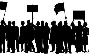  Dalla pagina facebook del collettivo 48ohm, post del 7 giugno 2019 (www.facebook.com/collettivo48ohm/) Ed anche questa è andata. Meno di un anno fa il governo celebrava la sua vittoria con il rilancio della produzione nei siti dell’ex Ilva, anche i sindacati che utilizzarono il referendum per lavorare ai fianchi gli operai facendo leva sulla paura e sul ricatto avevano di che festeggiare. Il loro era il migliore degli accordi possibili, dicevano. Gli operai con i migliori accordi promossi da padroni, governi e sindacati vengono prima tenuti nella condizione di non nuocere, di non disturbare i piani di ripresa dei profitti […]