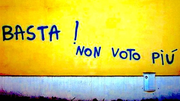 Tutt’insieme rappresentano il 50% degli elettori, eppure parlano a nome di tutti gli italiani. Di quali? Dei loro servi di partito, dei borghesi grandi e piccoli che vivono di privilegi e di briciole. Gli operai non si fanno prendere in giro, non votano, non si sentono rappresentati da nessuno dei partiti parlamentari. Caro Operai Contro, che sia o meno periodo di elezioni, gli esponenti dei partiti borghesi mentono spudoratamente sventolando, a titolo della loro rappresentanza, percentuali false degli elettori che li avrebbero votati, ben sapendo che quelle percentuali non sono riferite al totale degli aventi diritto ma solo a […]
