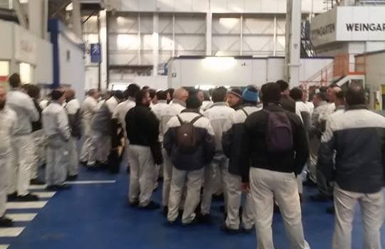 Stellantis Pomigliano, due ore di sciopero, l'adesione non è stata alta ma il fastidio si è creato. La strada intrapresa è quella giusta.