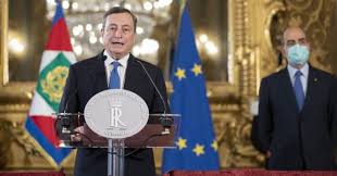 Il salvatore della patria è arrivato, l’uomo di punta dell’oligarchia finanziaria, Draghi,  è incaricato di formare il nuovo governo.  Gli ha spianato la strada Renzi ...