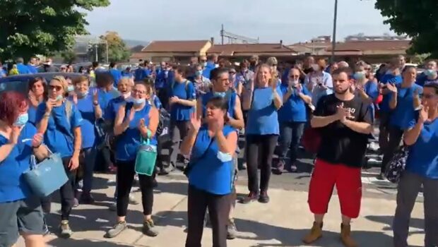 Non si ferma la mobilitazione degli operai alla Piaggio.