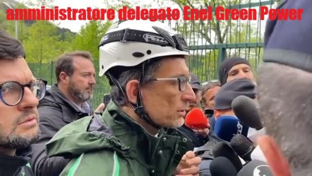 Da Brandizzo alla Esselunga alla Centrale la corsa al massimo profitto prende la forma di appalto a cascata per contenere i costi e il sostenitore di questa tendenza ha un nome: si chiama Salvini, che in questi giorni è sparito. Per uscire dalla genericità della denuncia ad un certo punto bisogna concentrare le forze per far cadere qualche testa. Dai manager ai ministri.
